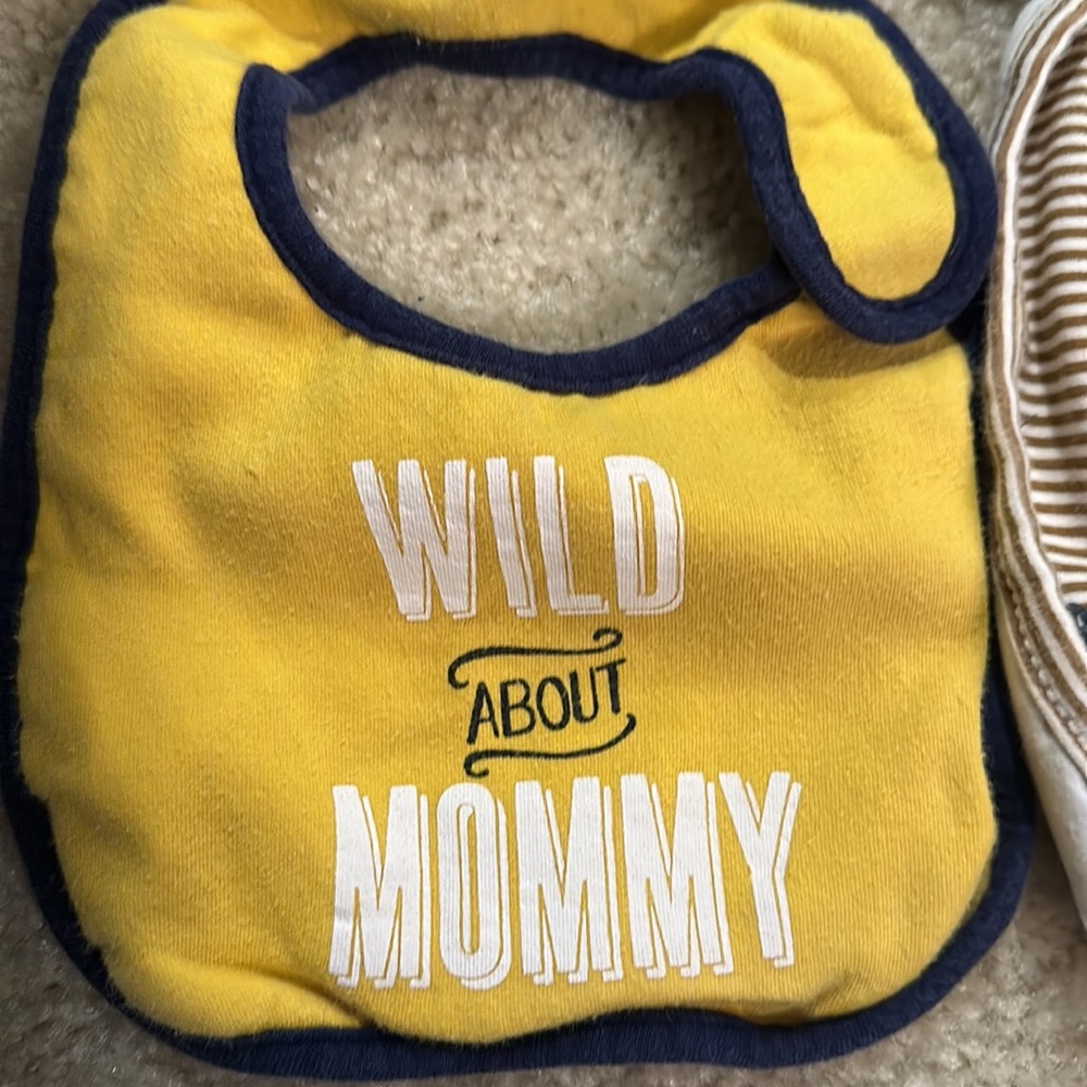 Carters bibs bundle - Picture 6 of 9